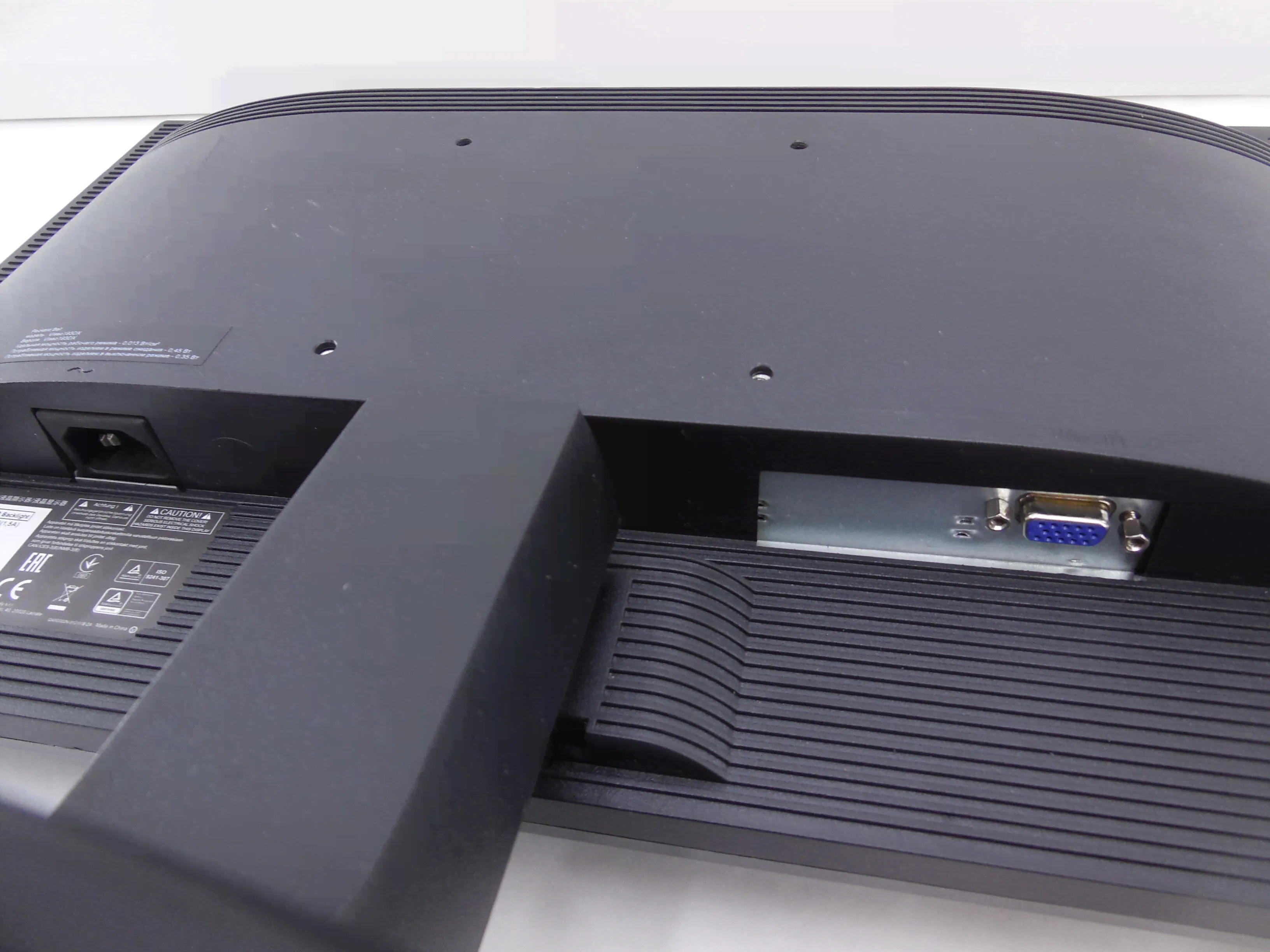 ЖК-монитор 18.5" Packard Bell Viseo 193DX-0